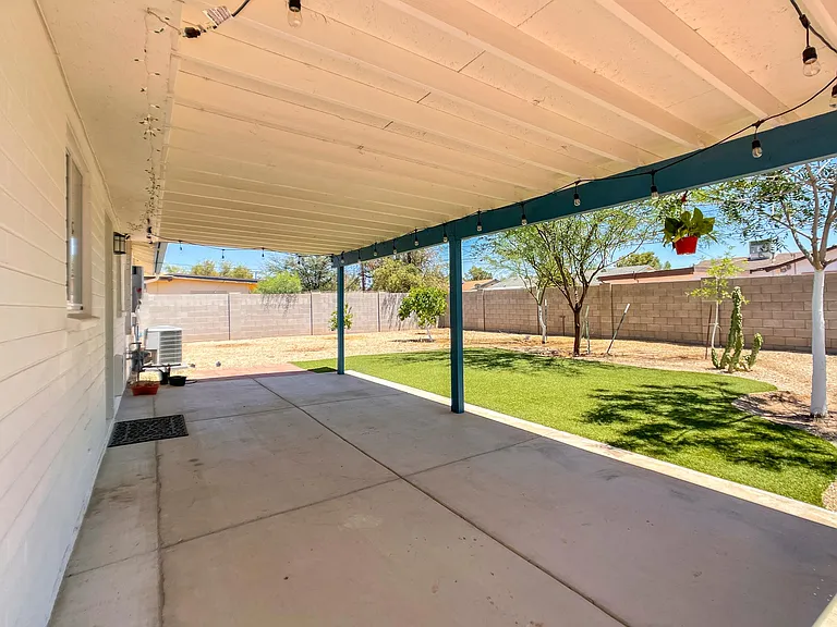 825 W Elna Rae St — Photo 28