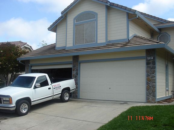 5 BR/3 Full Baths- 4 car Garage