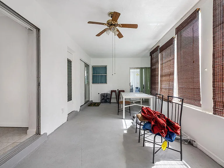 3400 NW 39th Ave — Photo 17