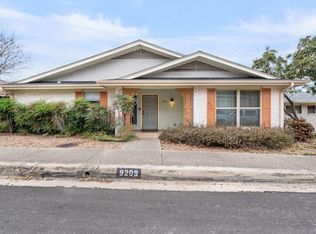 9209 Windboro Dr, Windcrest, TX 78239