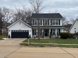 1119 Winter Park Dr, Fenton, MO 63026