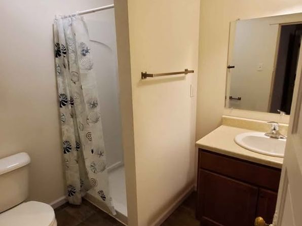420 N Harth Ave #2