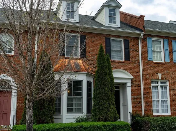 404 Copperline Dr, Chapel Hill, NC 27516