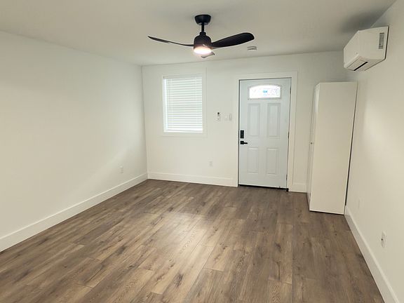 2nd image of 3308 Washington Ave #205