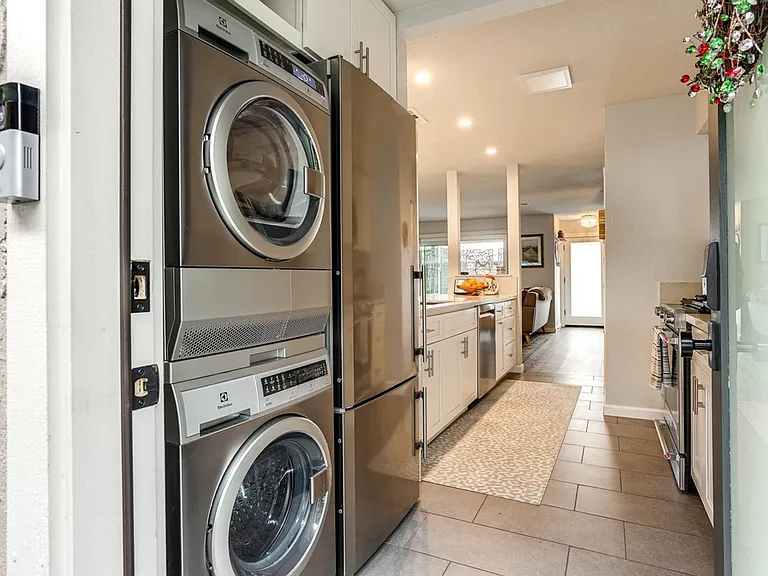 Washer/Dryer