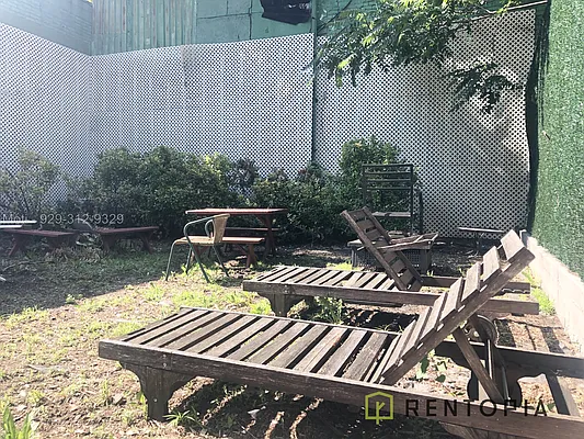 Rented by Rentopia | media 21