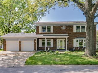 29 Normandy Dr, Lake Saint Louis, MO 63367