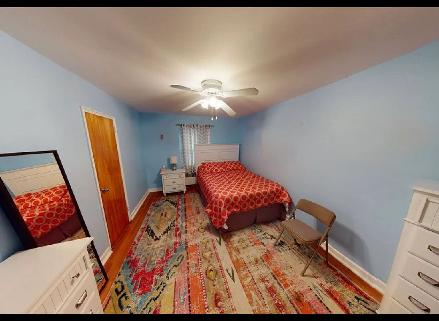 3 bed, 2000 sqft, $3,600 — Photo 4