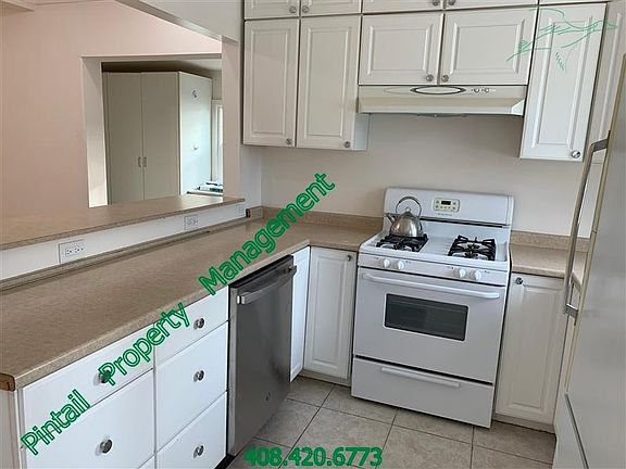 3rd image of 484 S Shoreline Blvd #A