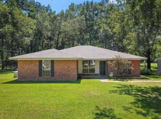 23670 Pine Forest Dr, New Caney, TX 77357
