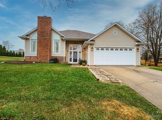 9460 Westridge Dr, Hickory, NC 28601