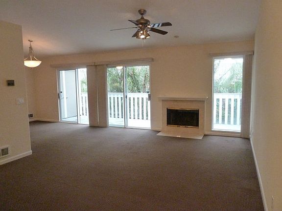 2nd image of 2968 Moorpark Ave APT 10
