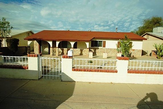1st image of 4214 W Burgess Ln