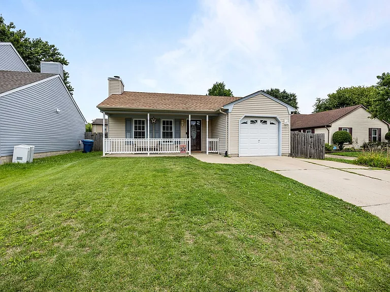 4112 Stillwood Ct — Photo 18