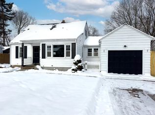 1617 Buena Vista St, Kalamazoo, MI 49001