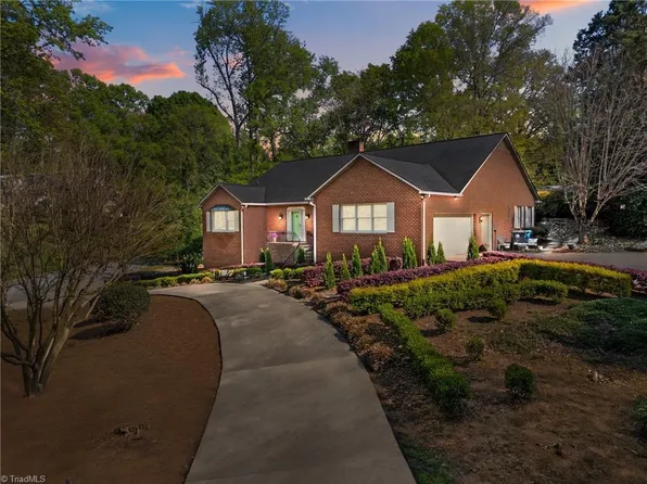 961 Confederate Ave, Salisbury, NC 28144