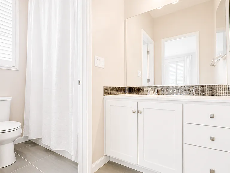 22755 Filbert St — Photo 14