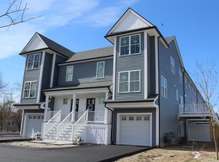 274 Providence Rd #1, South Grafton, MA 01560