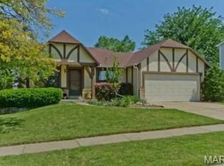 2212 Beam Pl, Florissant, MO 63031