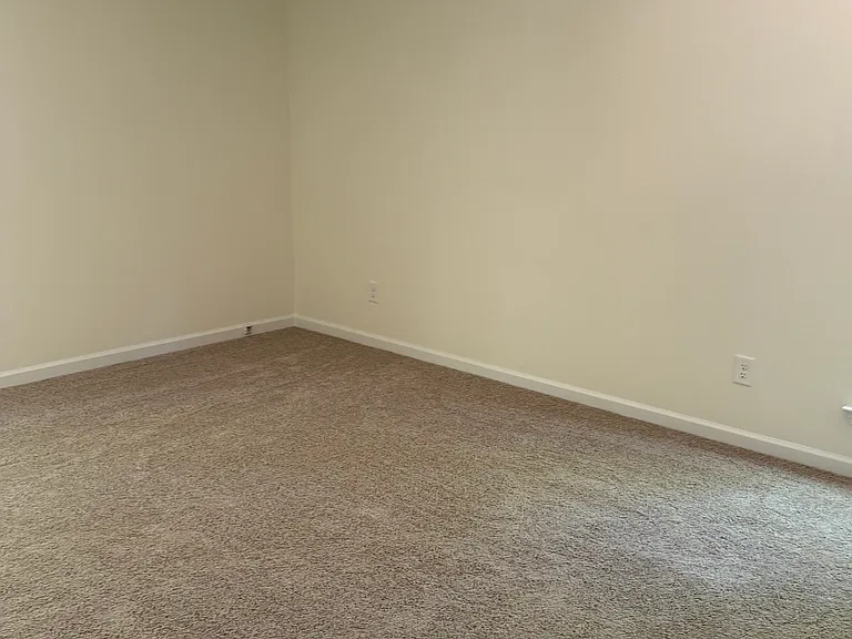 108 Smithsonia Rd — Photo 12