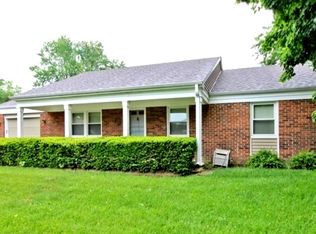 231 Belaire Dr, Buffalo Grove, IL 60089