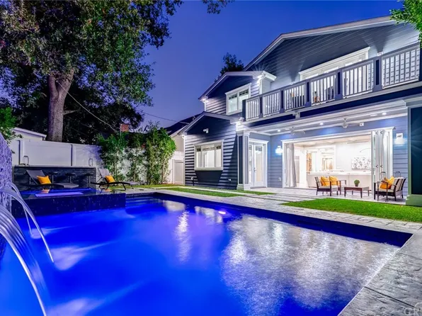 14920 Addison St, Sherman Oaks, CA 91403