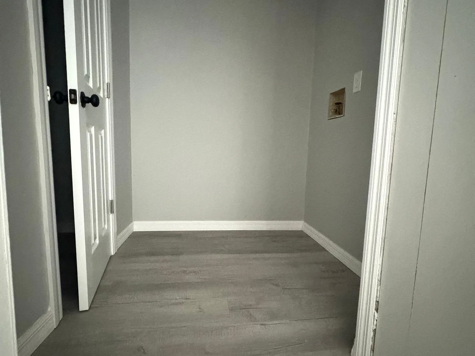 2 bed, 900 sqft, $1,200 — Photo 3