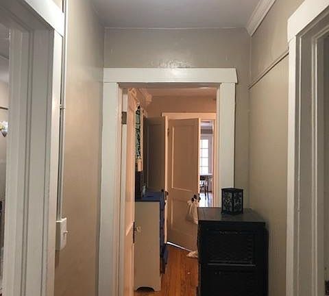 5th image of 4031 Kenwood Ave #1