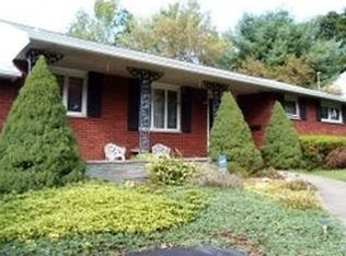 409 Hazel Dr, Vestal, NY 13850