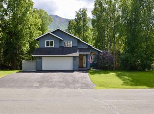 19442 S Mitkof Loop, Eagle River, AK 99577
