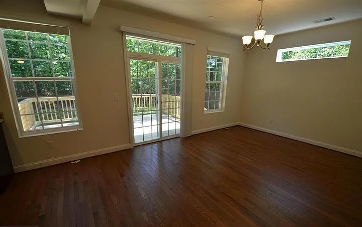 5917 Sneed Dr — Photo 11
