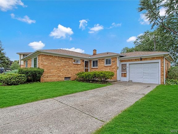 5th image of 100 Empress Ave