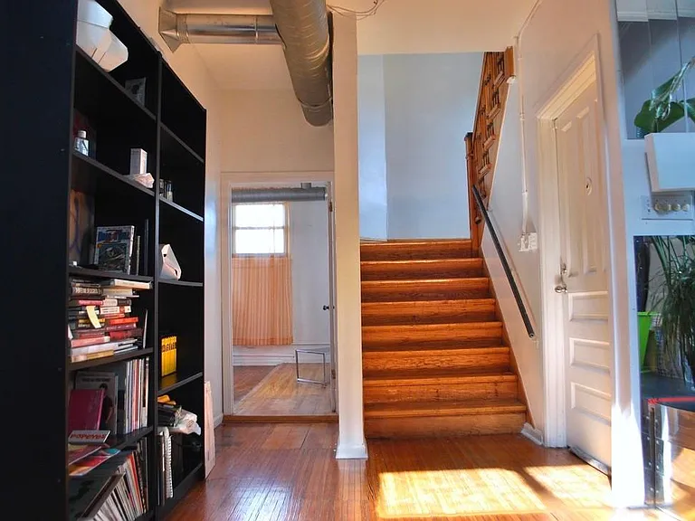 1621 N Kedzie Ave #3 — Photo 9
