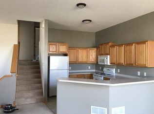 20038 Heritage Dr, Lakeville, MN 55044