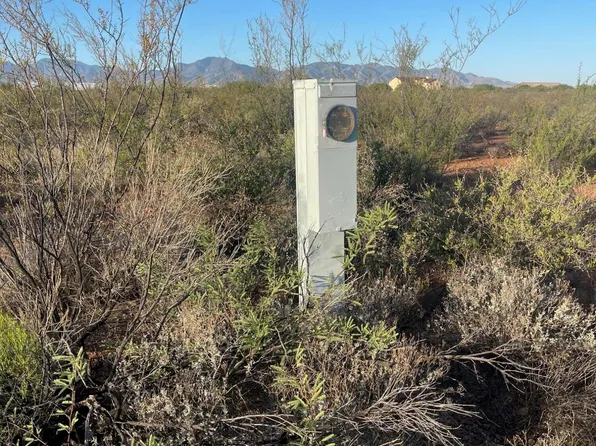 E Ronald Reagan Pkwy #G, Huachuca City, AZ 85616