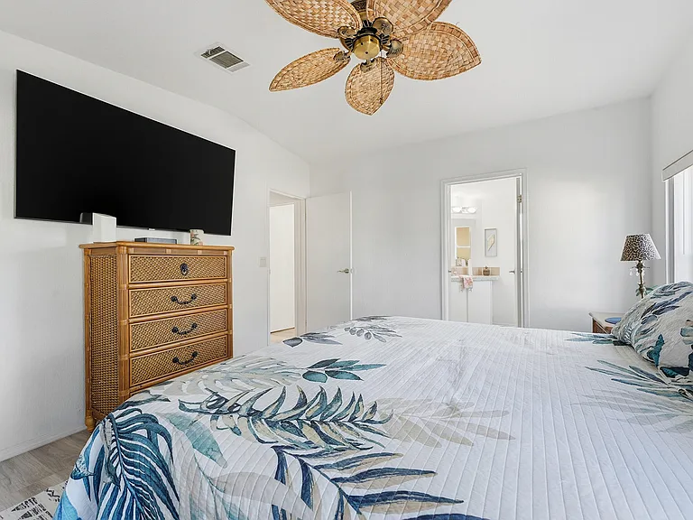 3016 Five Iron Dr — Photo 8