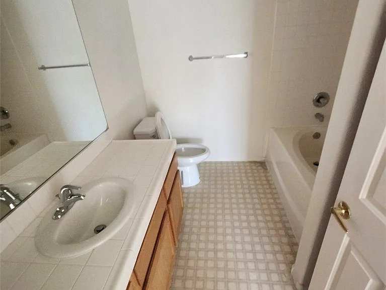 8501 W University Ave #2029 — Photo 10