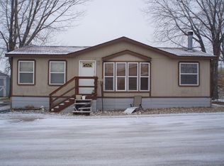 6400 Swanson Rd, Gillette, WY 82718