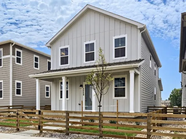 2448 Heyworth Ln, Fort Collins, CO 80524