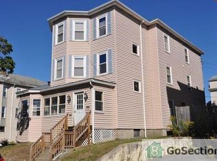 8 Wall St, Worcester, MA 01604
