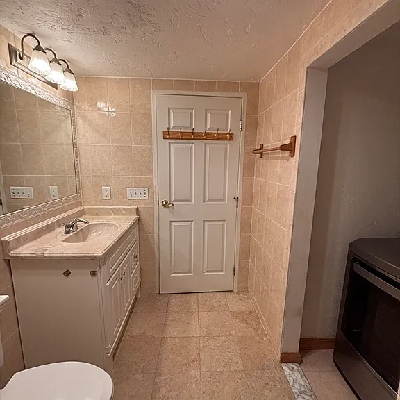200 Cove Way #318 — Photo 23