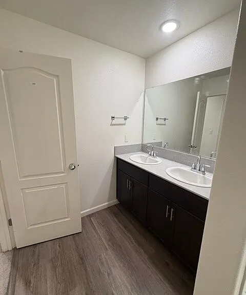 4265 Freemark Ave — Photo 25