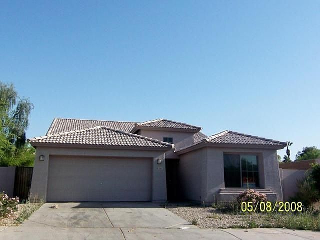 2nd image of 1841 W Lydia Ln