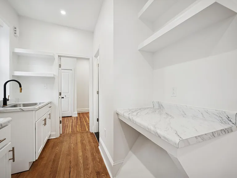 236 W Harvey St #B25 — Photo 16