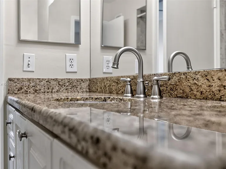 3677 San Simeon Cir #3677 — Photo 31