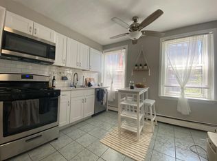 227 North St APT 2, Boston, MA 02113