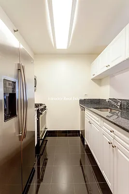 Rented by Mirador Real Estate | media 7