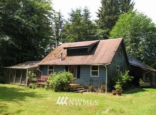 252 Sekiu River Rd, Sekiu, WA