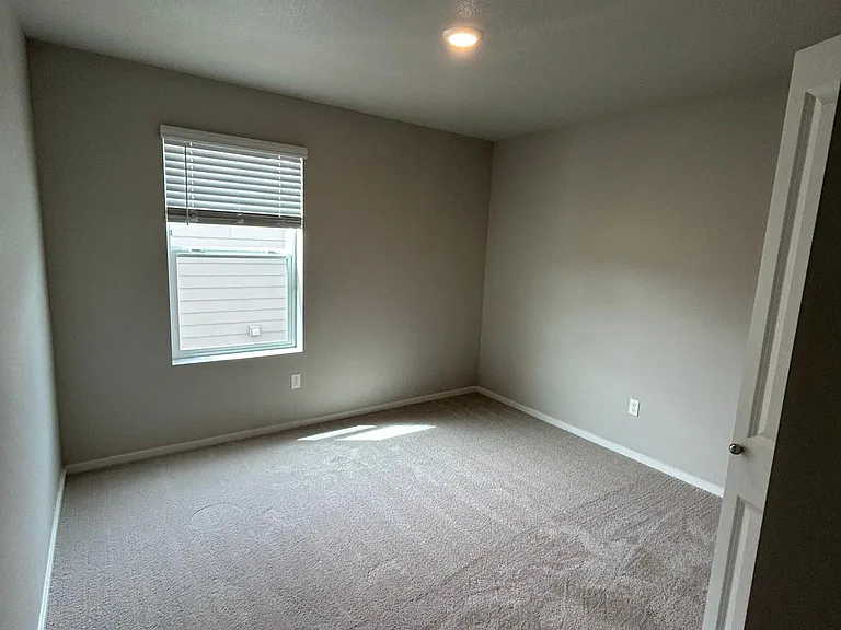 20512 SE Byron Ave — Photo 25