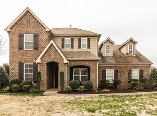 107 Beacon Light Cv, Hendersonville, TN 37075